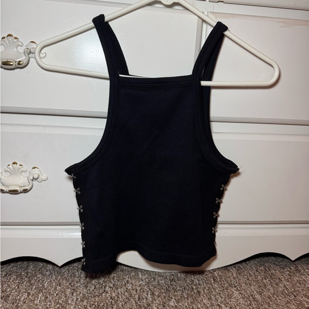 Forever 21 Black Sleeveless Crop Tank Top